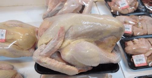 甘肃省冷冻鸡肉产品首次出口蒙古
